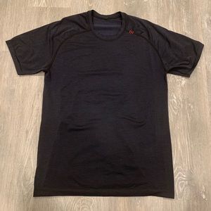 lululemon Mens Medium Navy Blue Shirt